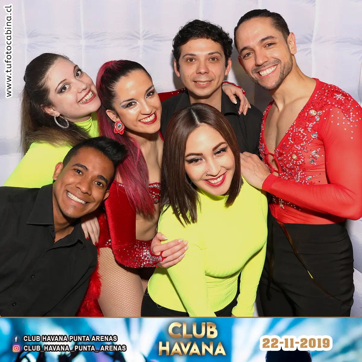 Diversión en fotocabina inflable en Magallanes 8