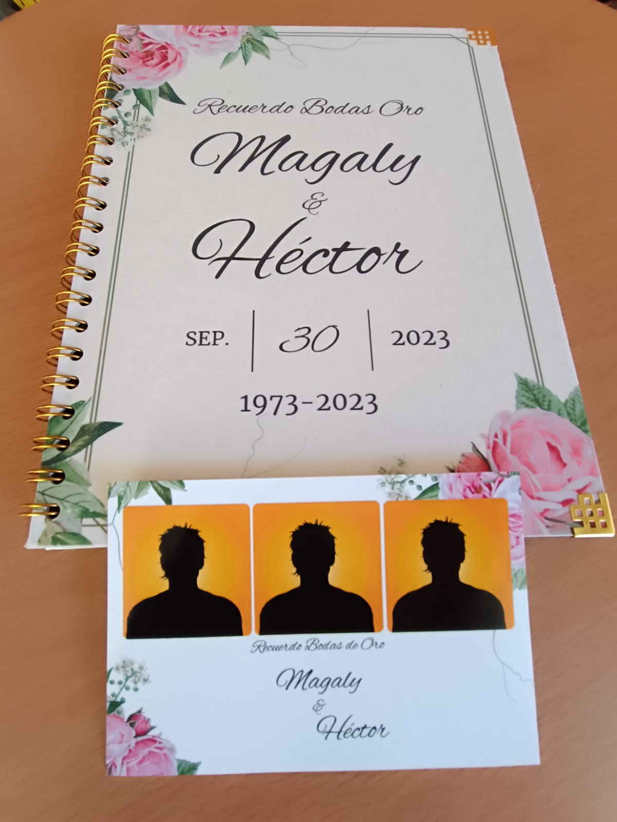 Libro de recuerdo y firmas con fotos instantáneas - Detalle 3